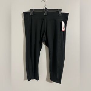 Hanes Sport Active Gear cropped leggings
